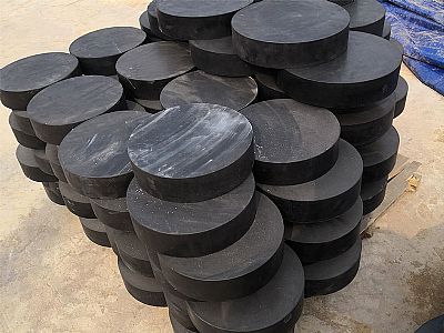 安州区板式橡胶支座由若干层橡胶片与薄钢板经加压硫化